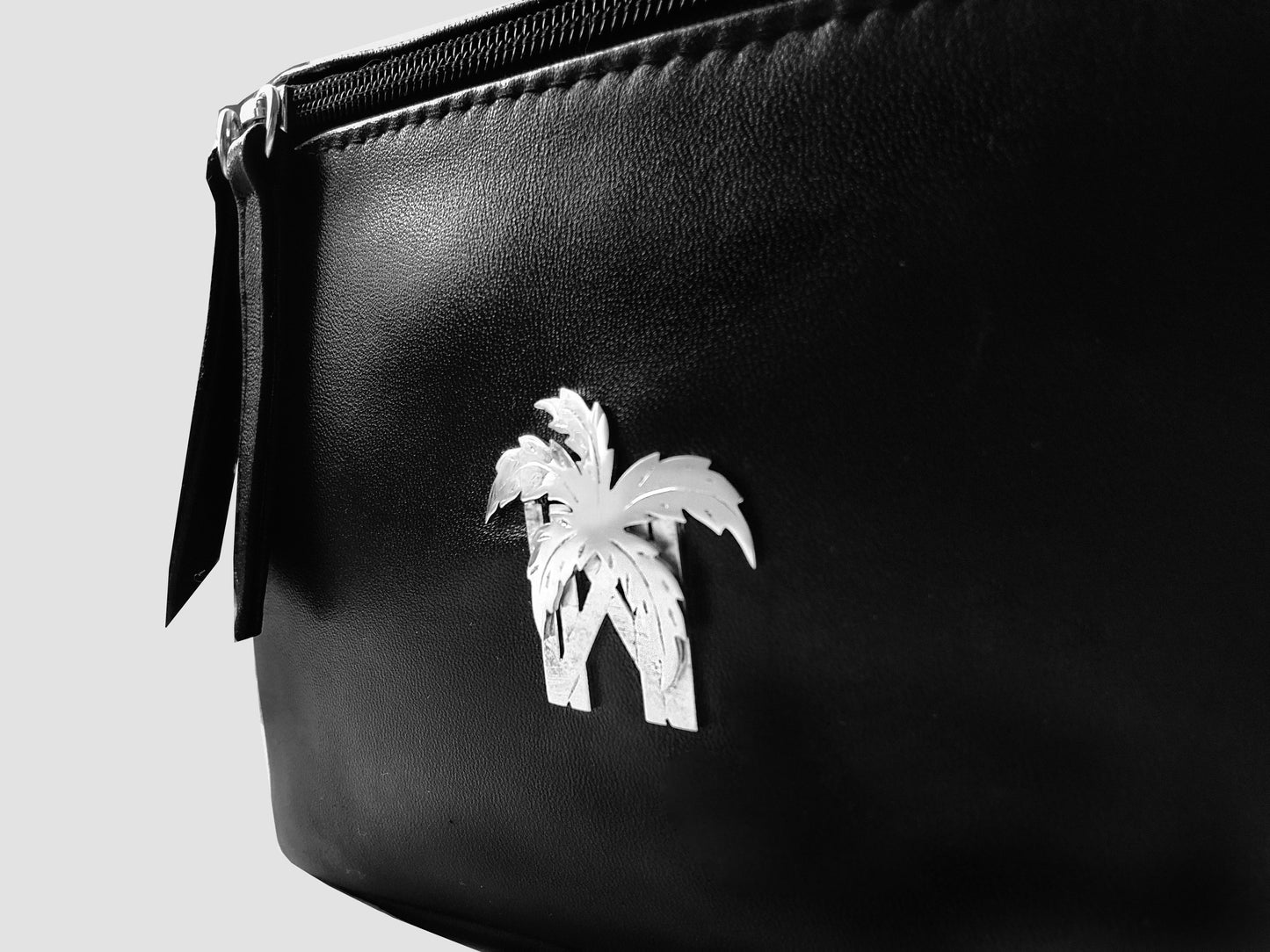 Palma Eterna Fanny-Pack Silver