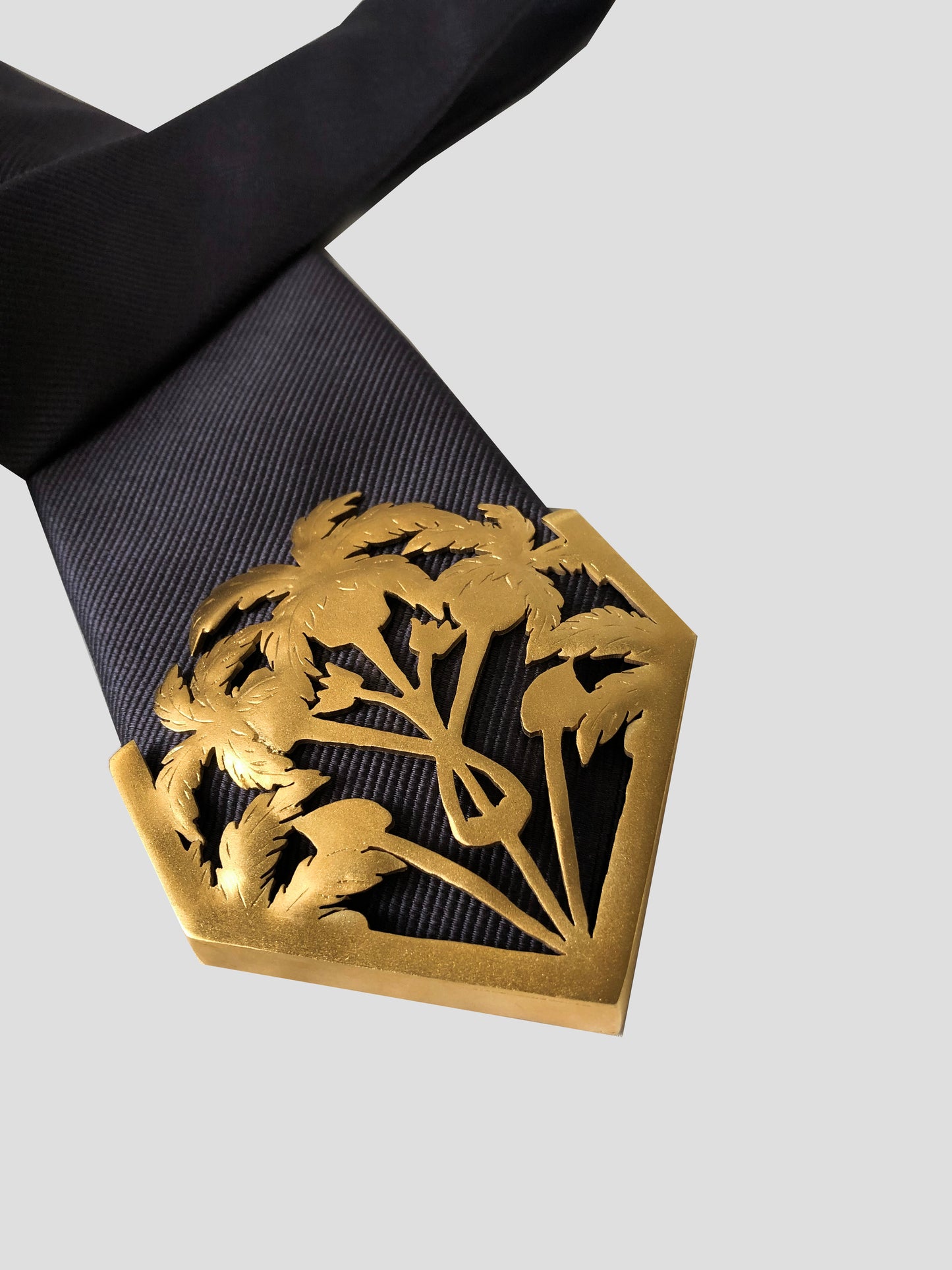Oasis Textured Tie - Gold