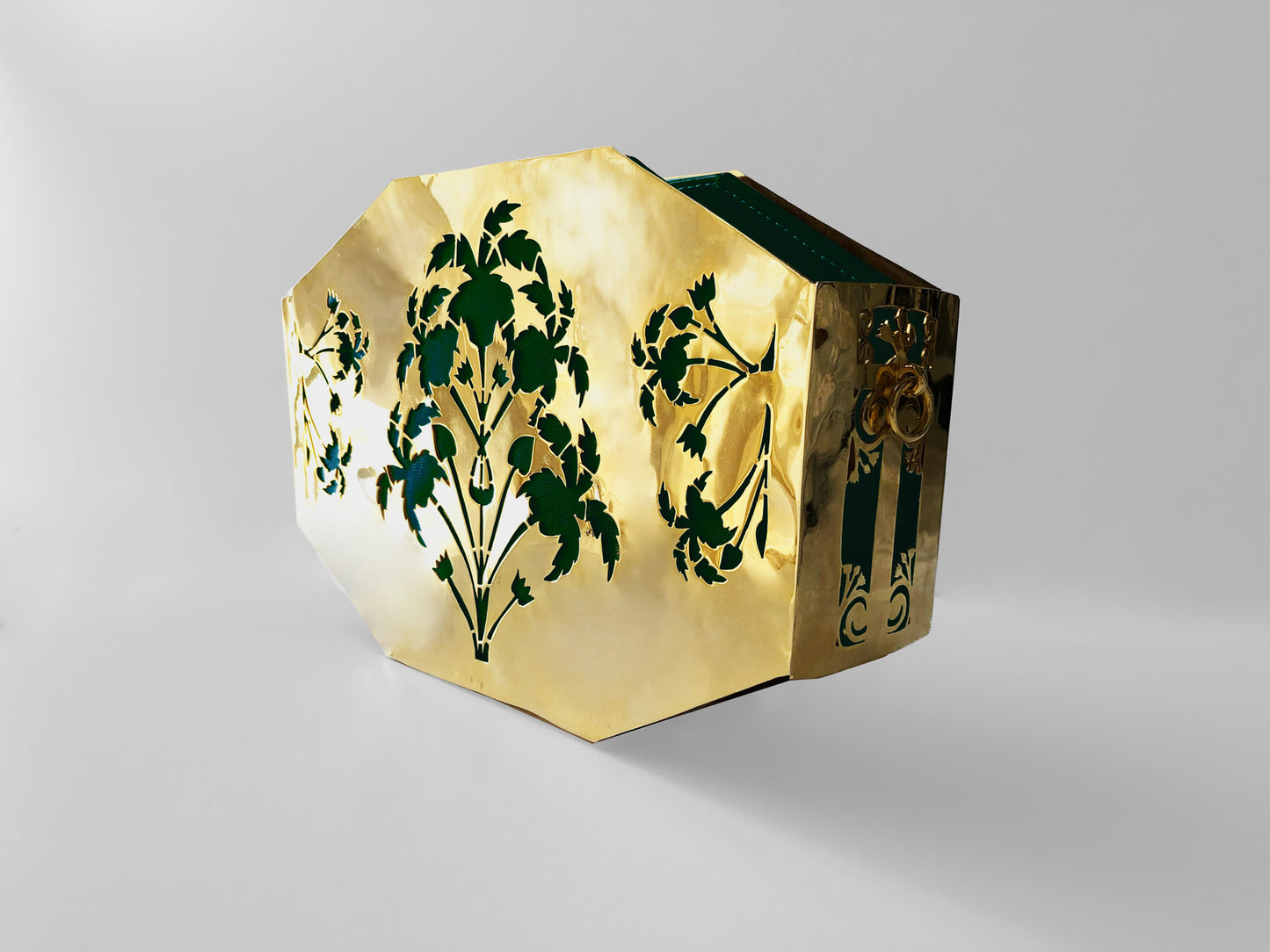 EMERALD PALMAGON GOLD