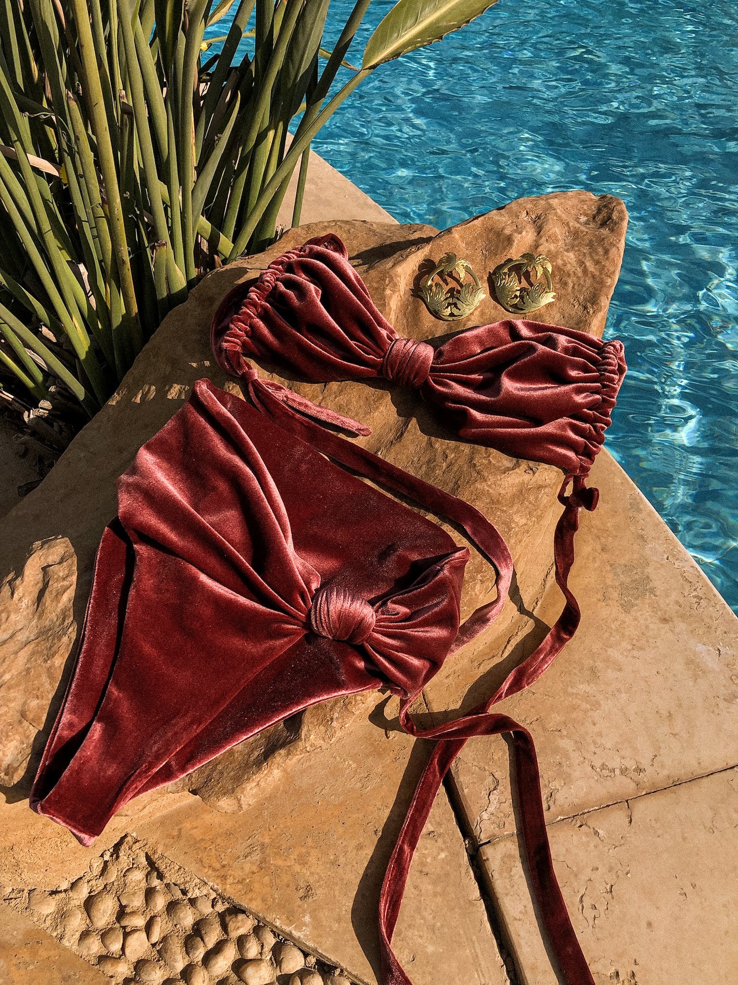 CAPRI Top Velvet Peach